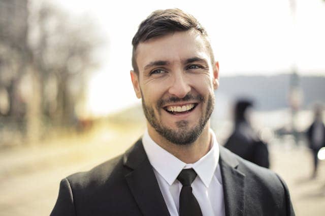 6 Reasons to Get a Good Headshot for LinkedIn