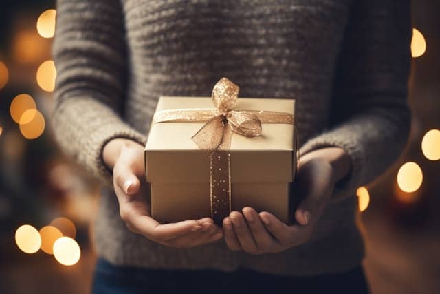 Top 5 Gift Cards to Gift This Christmas